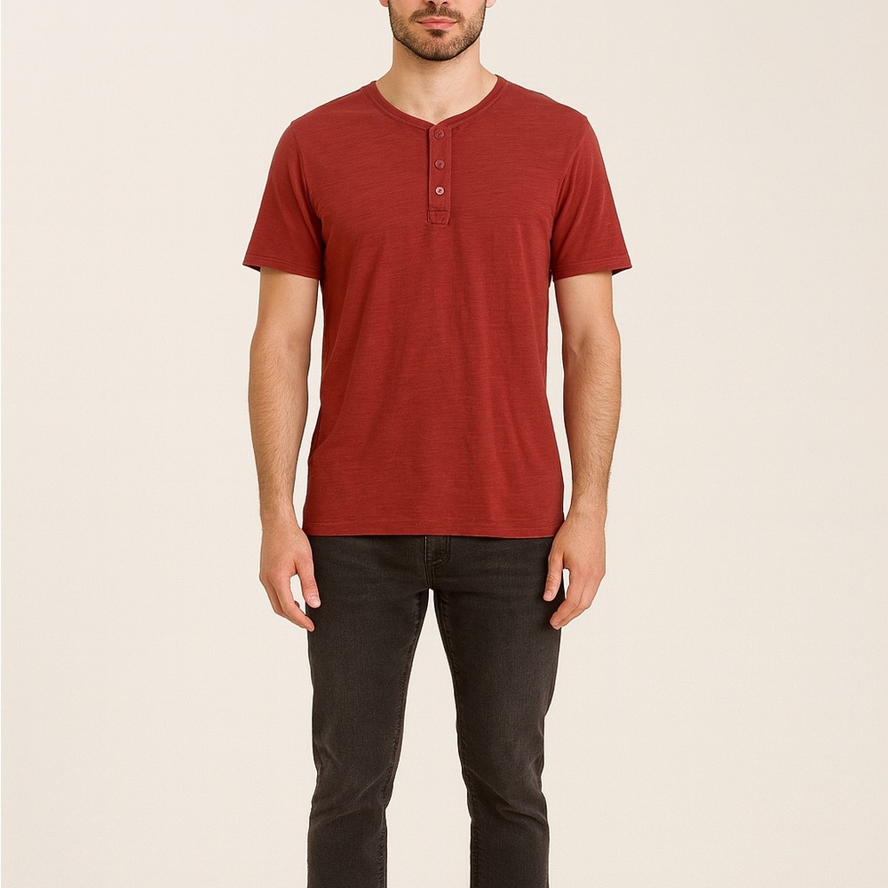 Gap Size Large Red 1/4 Button "Lived In" T-Shirt.
